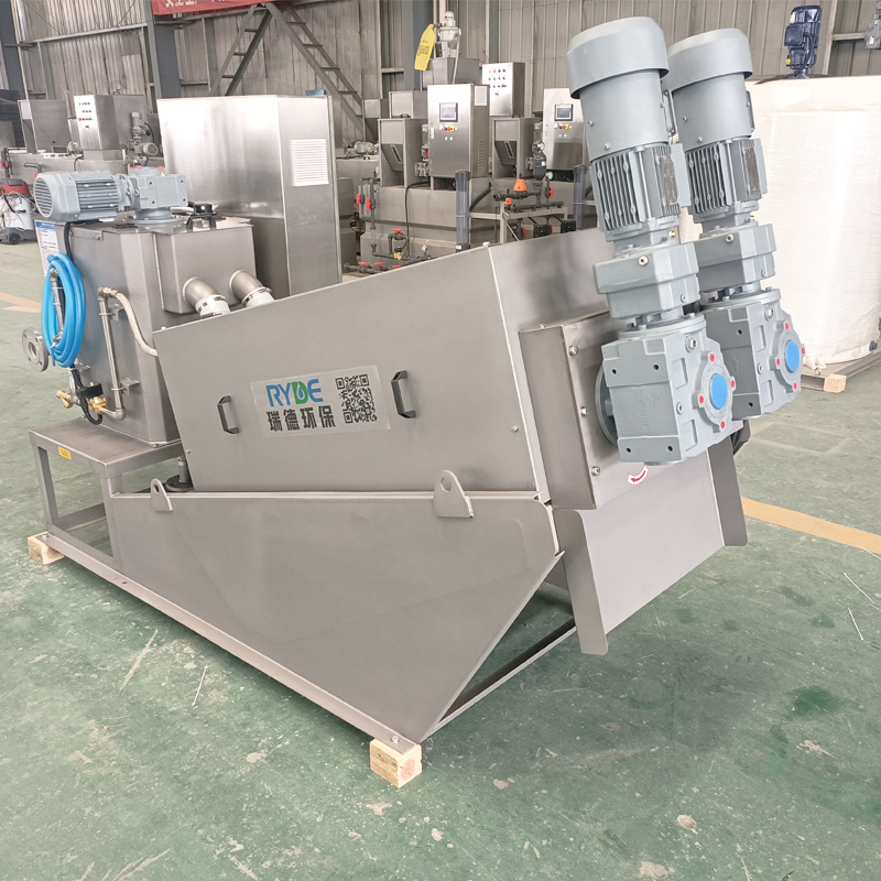 RDL252 Type Small Vehicular Hennery Wastewater Poulty Sludge Thickening And Dewatering System Screw Type Sludge Dehydrator